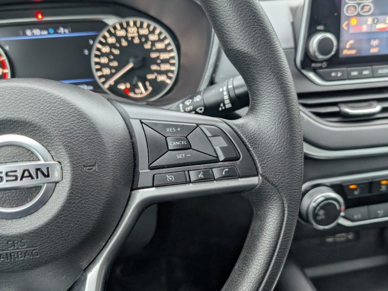 2021 Nissan Altima 2.5 SE  **16 SERVICE RECORDS** Photo