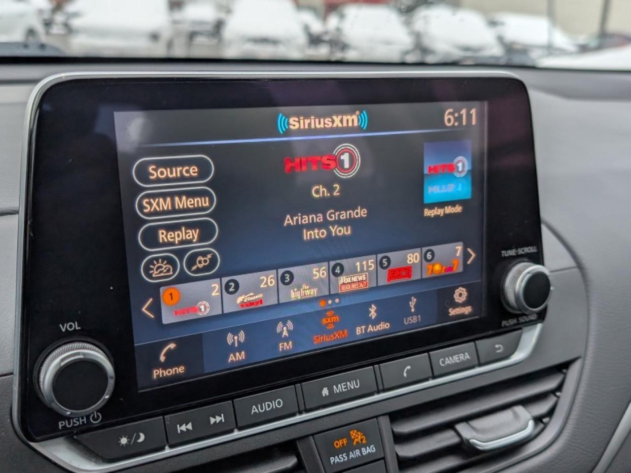 2021 Nissan Altima 2.5 SE  **16 SERVICE RECORDS** Photo