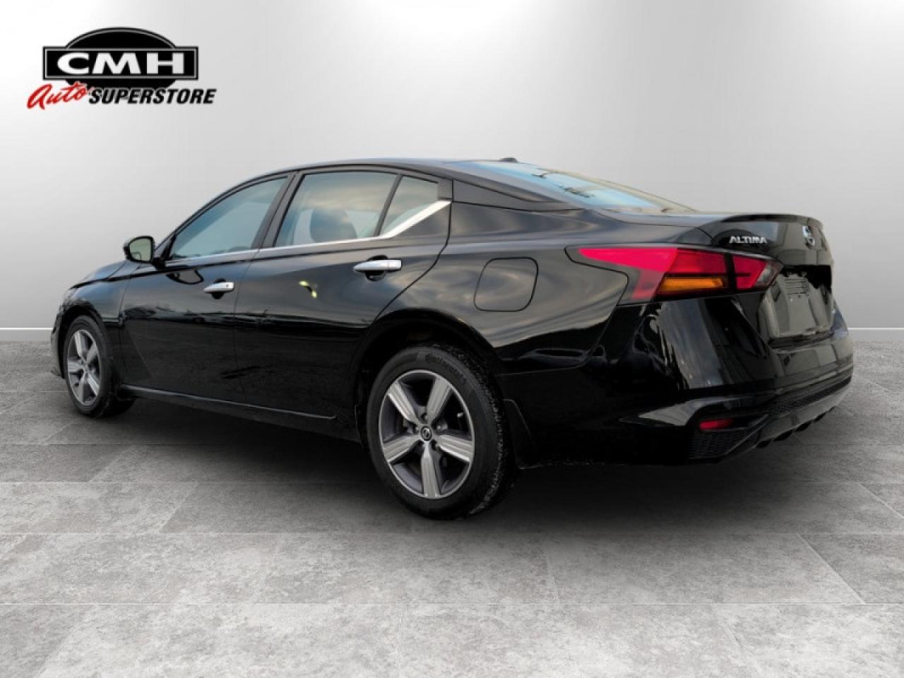 2021 Nissan Altima 2.5 SE  **16 SERVICE RECORDS** Photo2