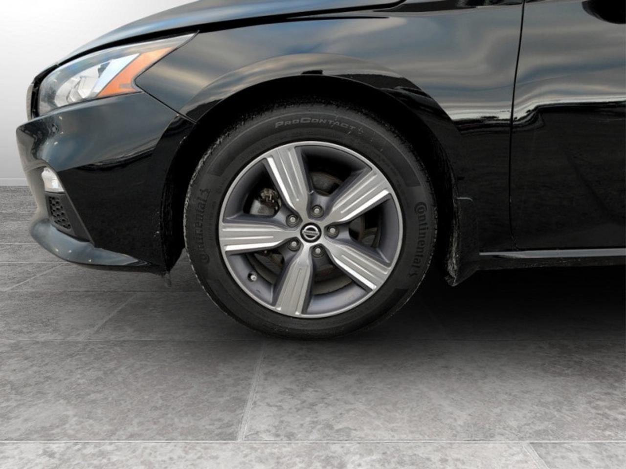 2021 Nissan Altima 2.5 SE  **16 SERVICE RECORDS** Photo