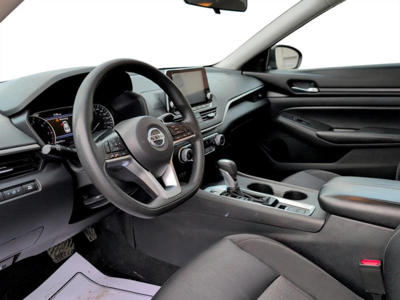 2021 Nissan Altima 2.5 SE  **16 SERVICE RECORDS** Photo