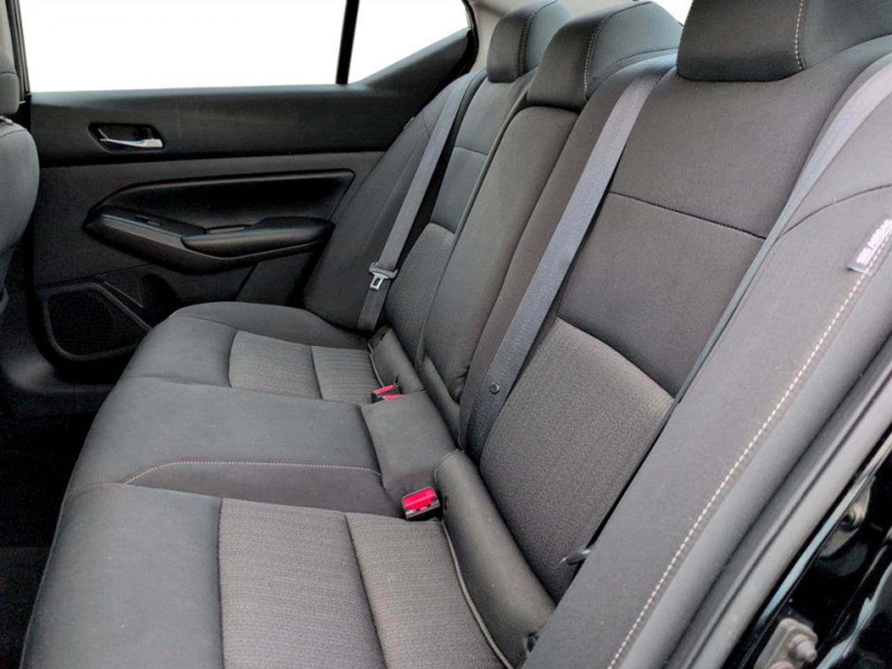 2021 Nissan Altima 2.5 SE  **16 SERVICE RECORDS** Photo