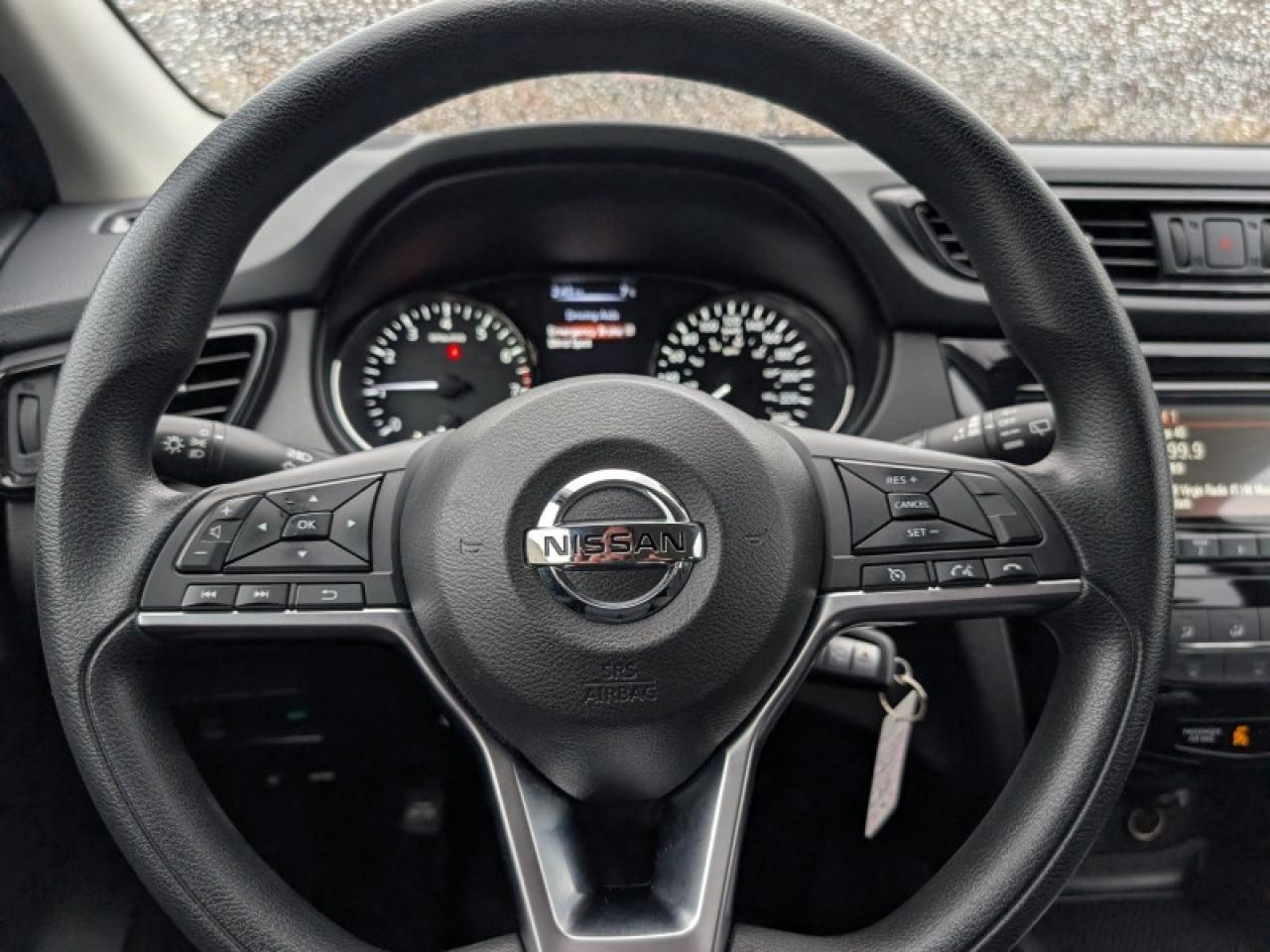 2018 Nissan Qashqai S  **LOW KMS - 20 SERVICE RECORDS** Photo