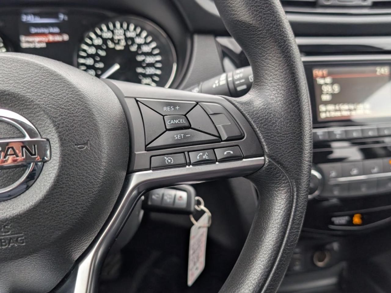 2018 Nissan Qashqai S  **LOW KMS - 20 SERVICE RECORDS** Photo