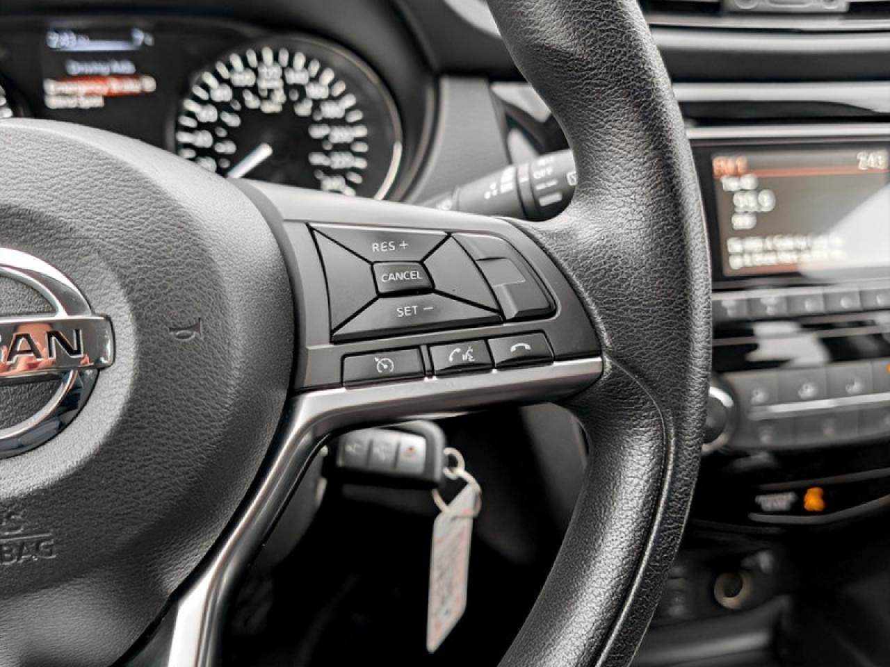 2018 Nissan Qashqai S  **LOW KMS - 20 SERVICE RECORDS** Photo