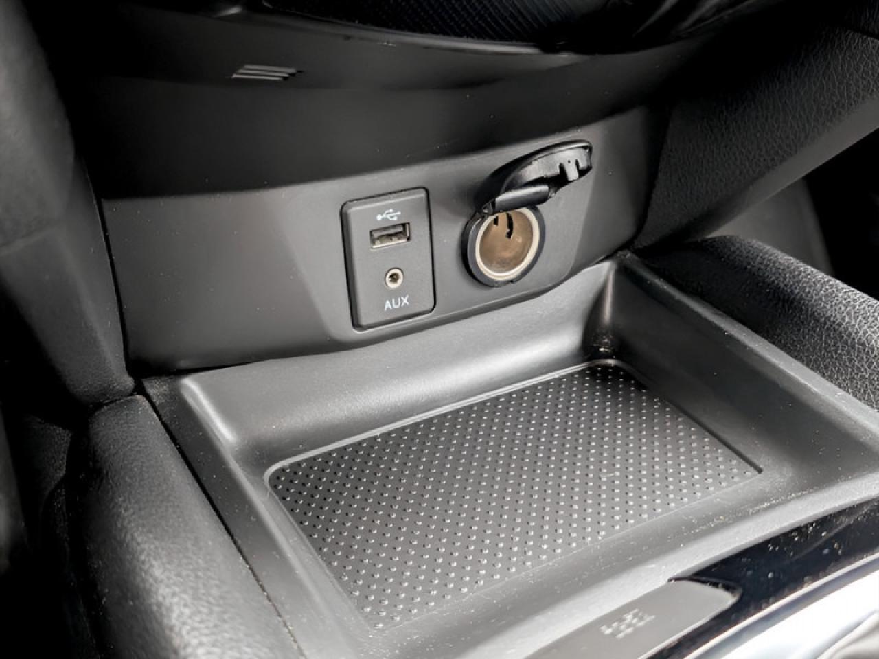 2018 Nissan Qashqai S  **LOW KMS - 20 SERVICE RECORDS** Photo