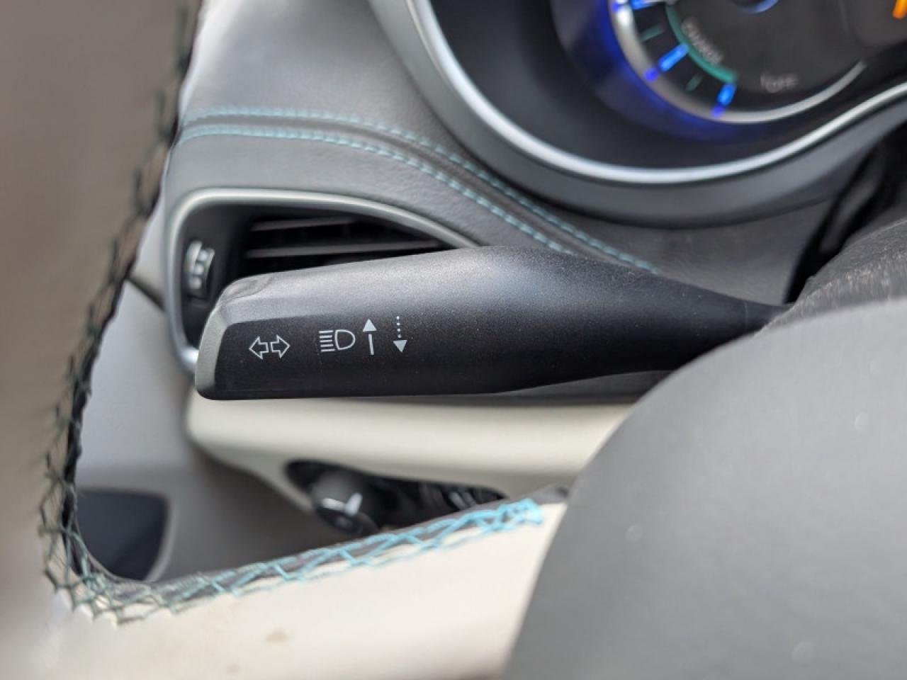 2020 Chrysler Pacifica Hybrid Limited  **32 SERVICE RECORDS** Photo