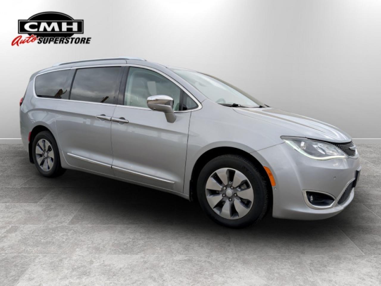 2020 Chrysler Pacifica Hybrid Limited  **32 SERVICE RECORDS** Photo