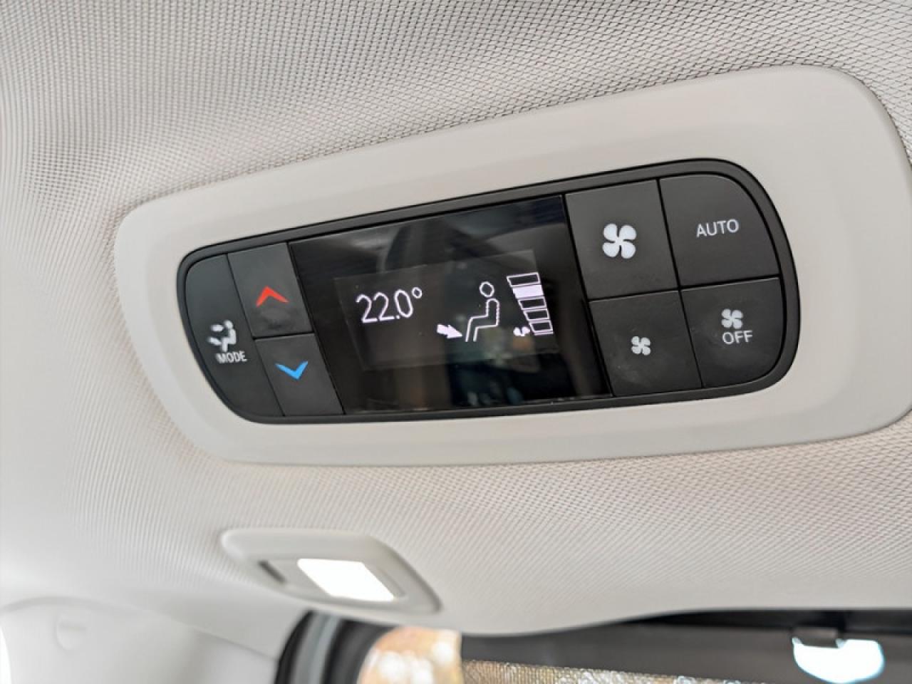 2020 Chrysler Pacifica Hybrid Limited  **32 SERVICE RECORDS** Photo