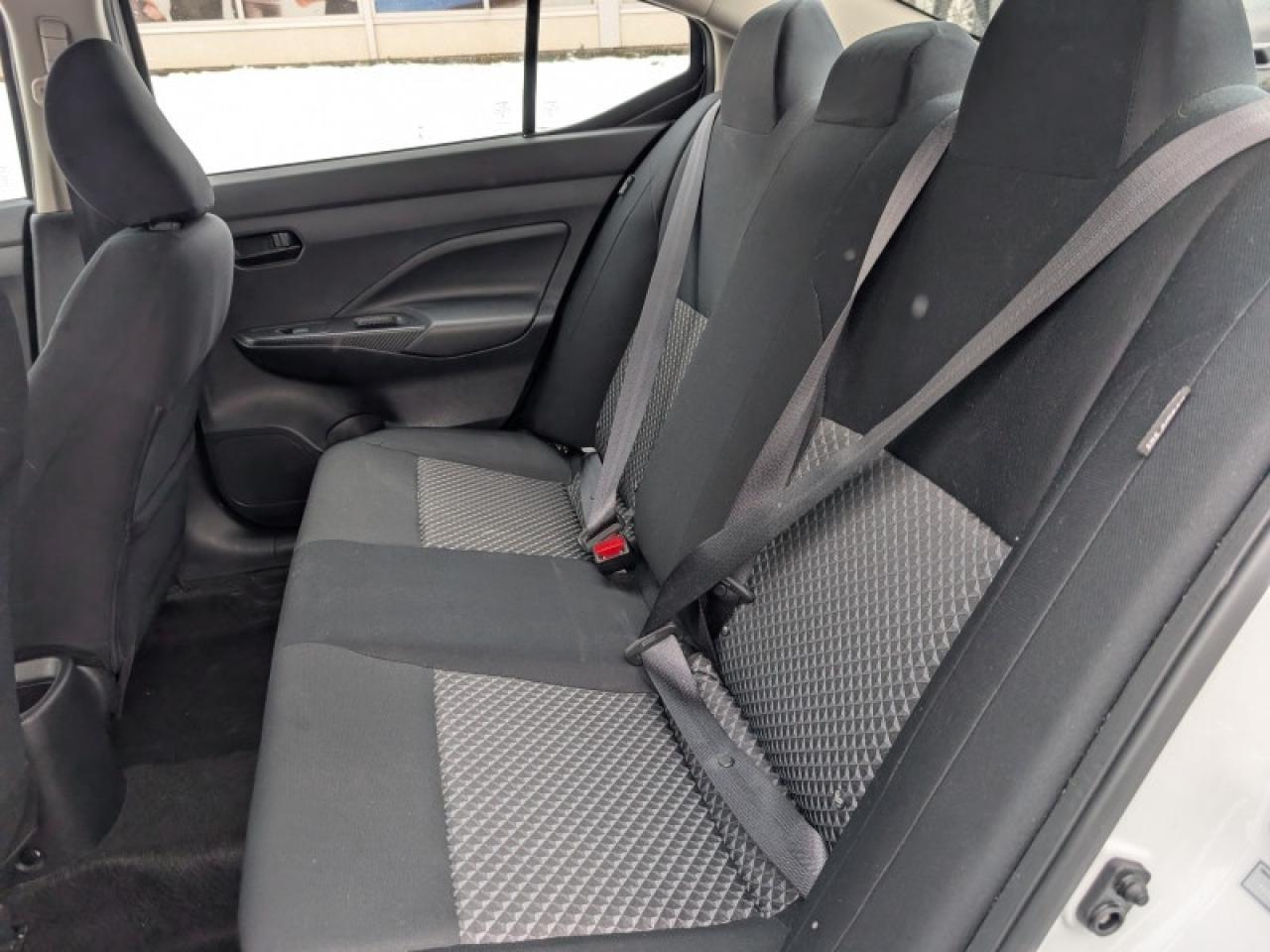 2024 Nissan Versa 1.6 S Photo