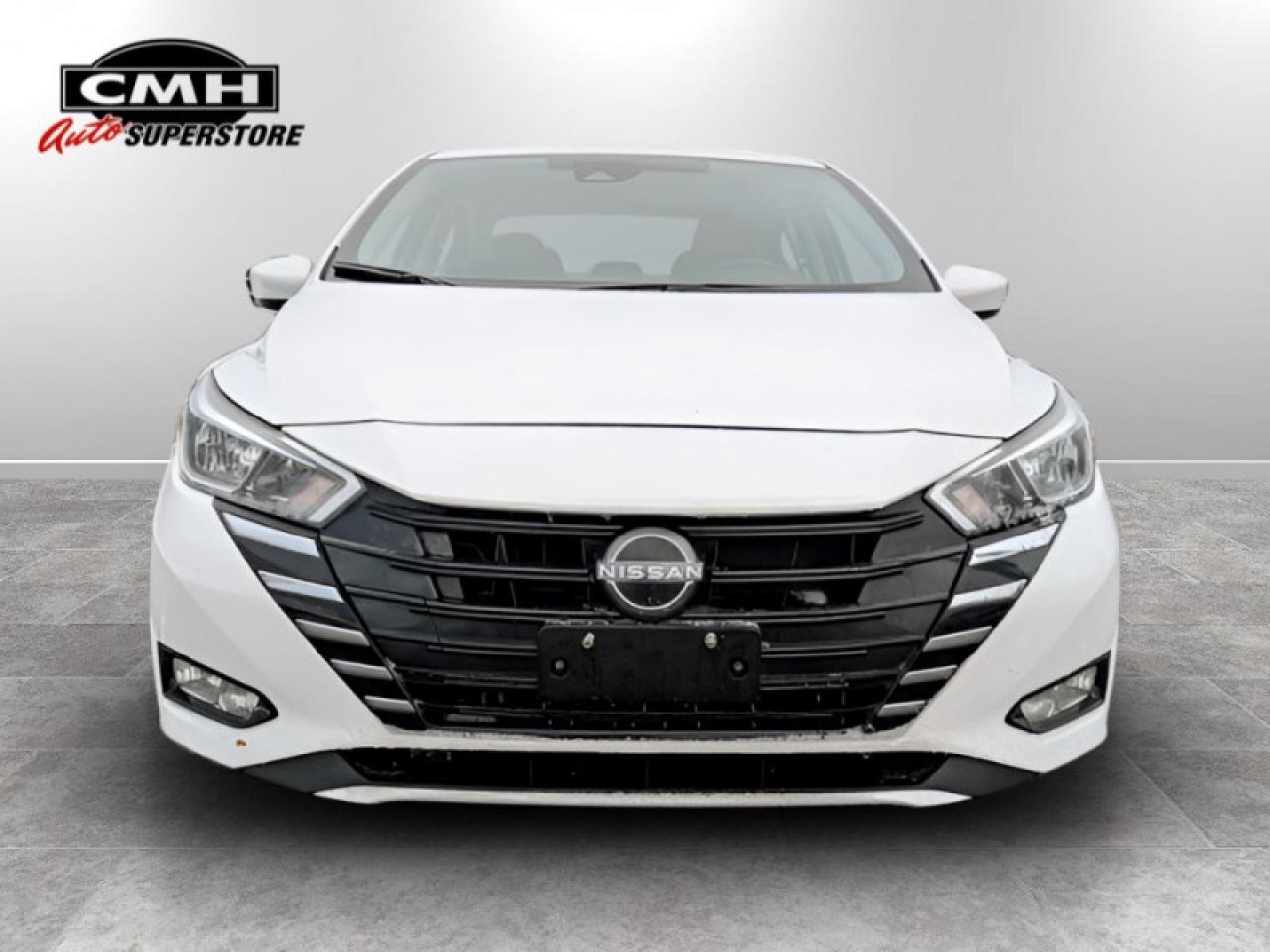 2024 Nissan Versa 1.6 S  **CLEAN CARFAX - ONE OWNER** Photo