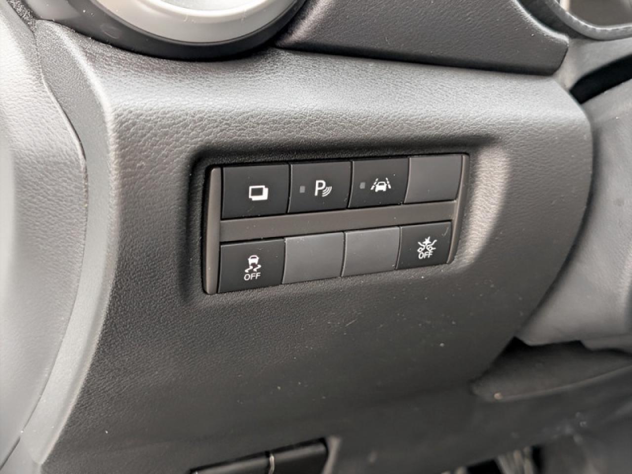 2024 Nissan Versa 1.6 S  **CLEAN CARFAX - ONE OWNER** Photo