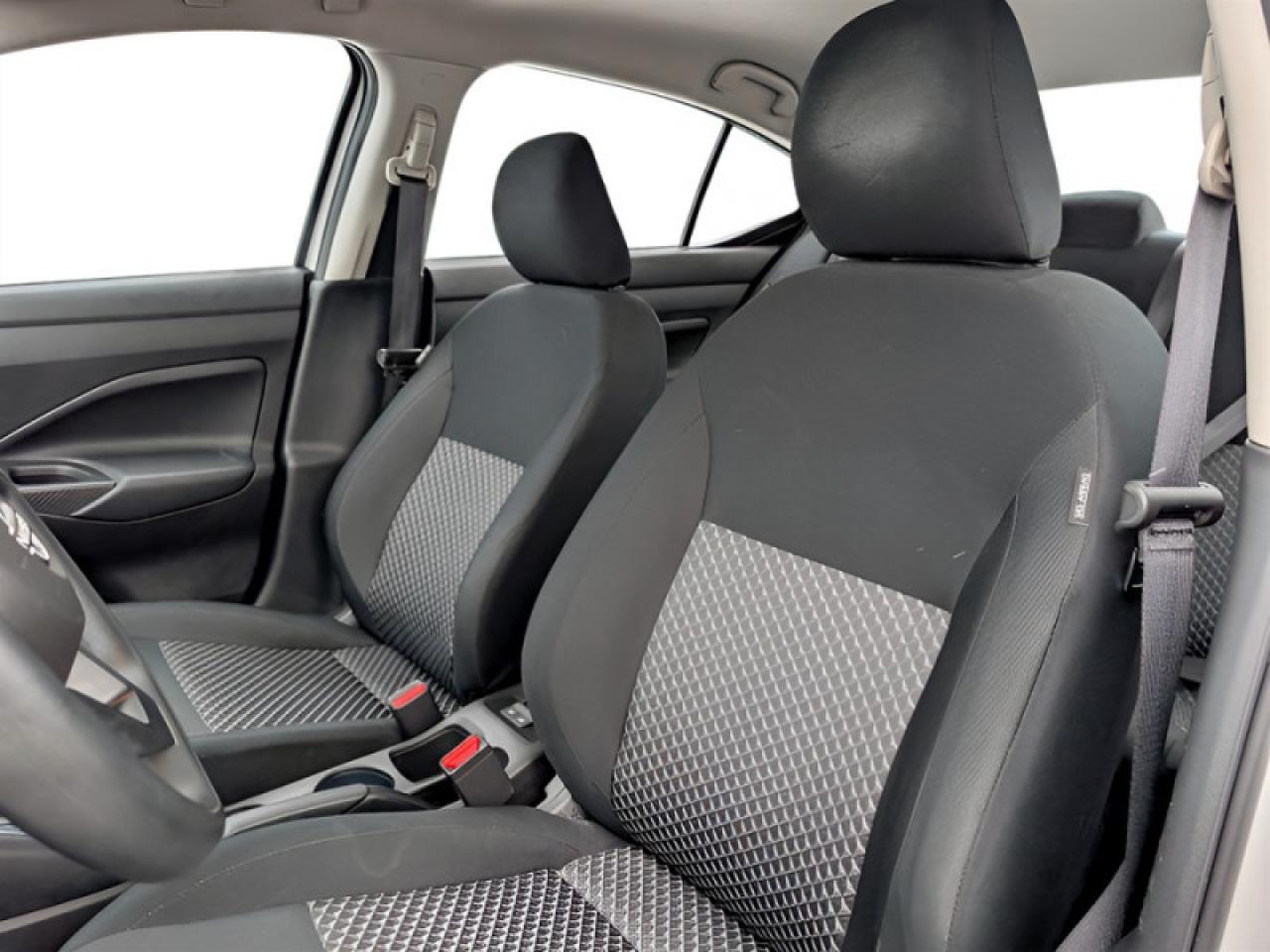 2024 Nissan Versa 1.6 S  **CLEAN CARFAX - ONE OWNER** Photo