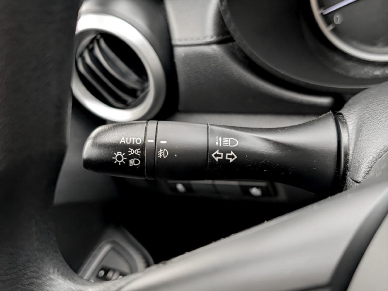 2024 Nissan Versa 1.6 S  **CLEAN CARFAX - ONE OWNER** Photo