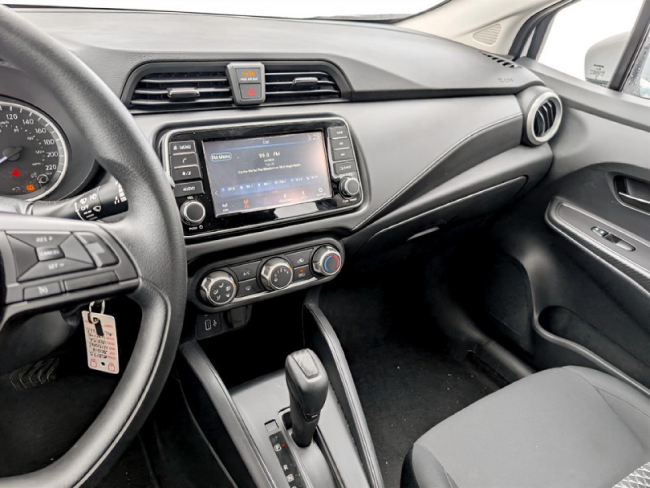 2024 Nissan Versa 1.6 S  **CLEAN CARFAX - ONE OWNER** Photo