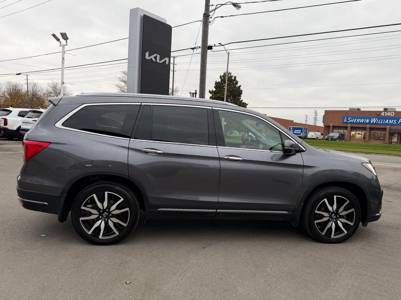 2022 Honda Pilot Touring 7-Passenger AWD   3500lbs Towing Capacity Photo