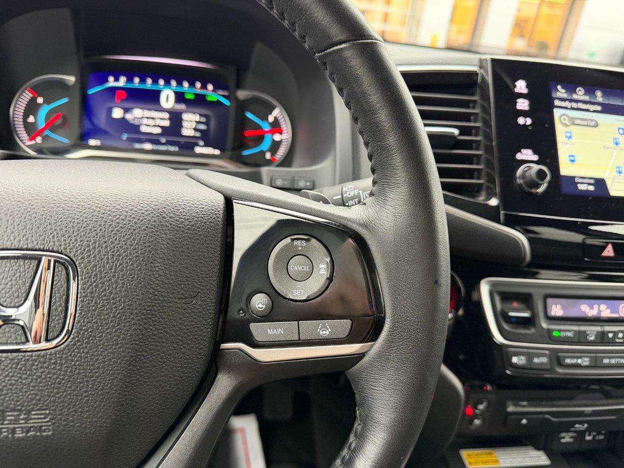 2022 Honda Pilot Touring 7-Passenger AWD   3500lbs Towing Capacity Photo