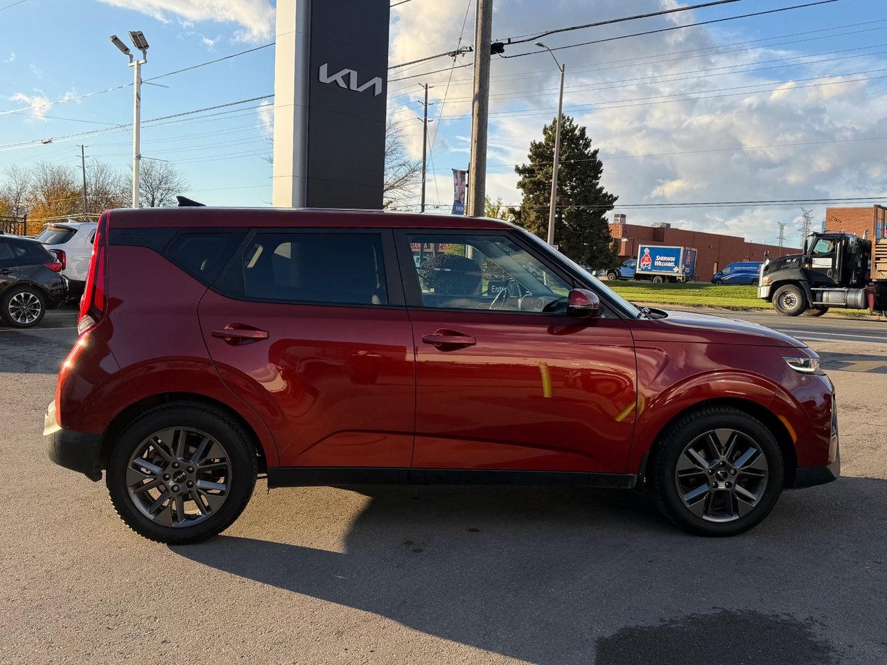 2022 Kia Soul EX+   Sunroof   Wireless Phone Charger Photo