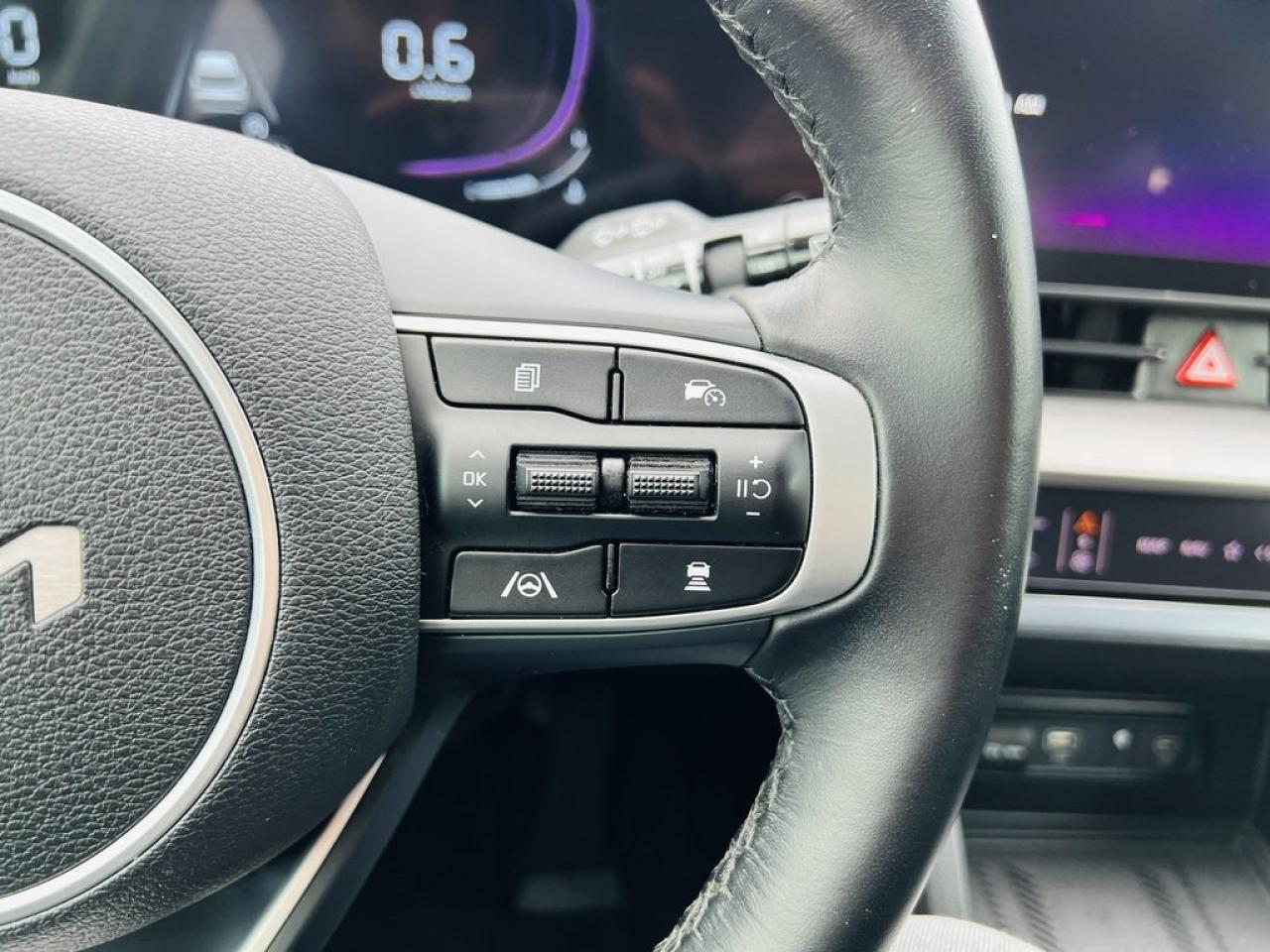 2023 Kia Sportage EX Photo