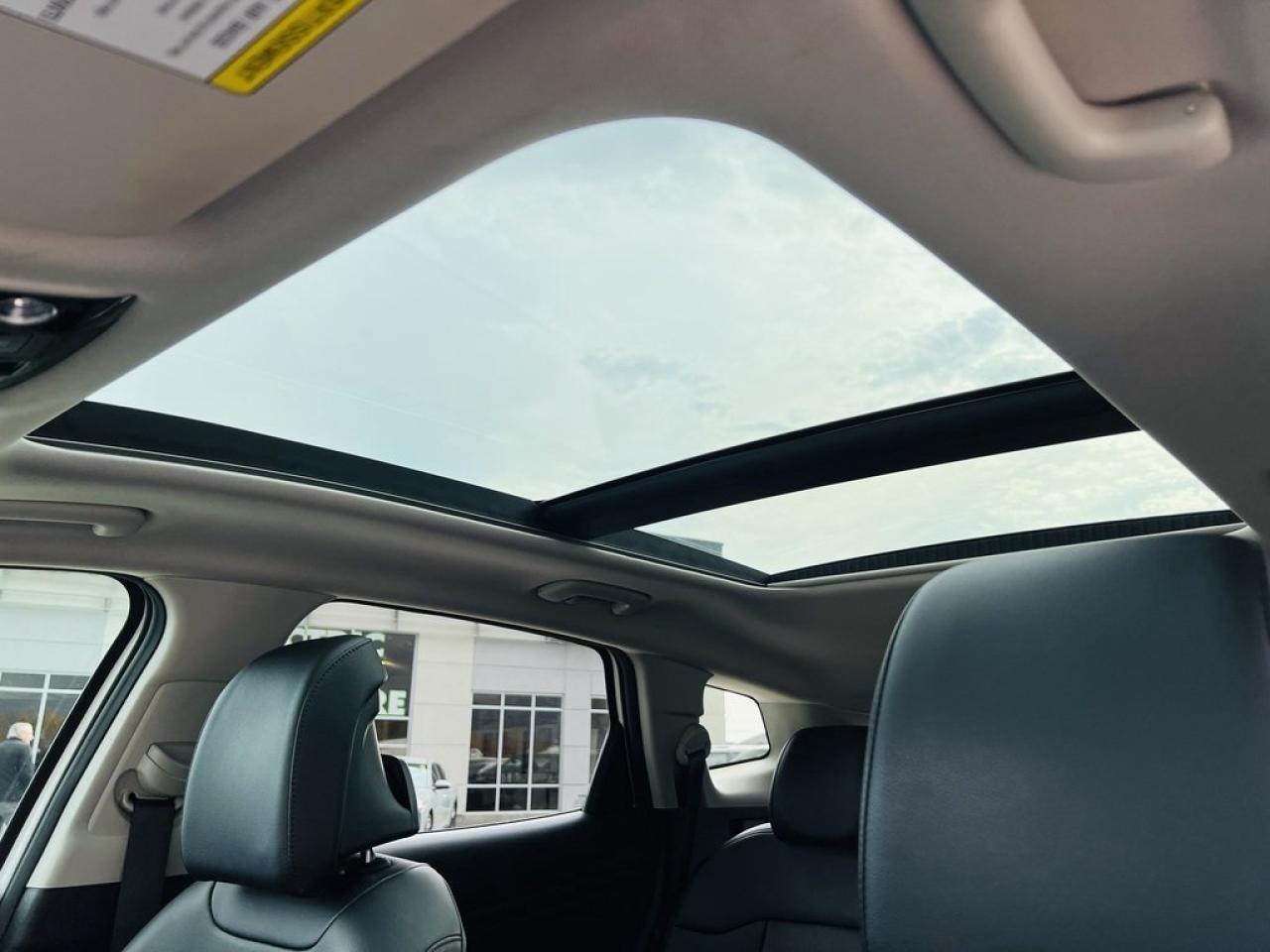 2023 Kia Sportage EX Photo