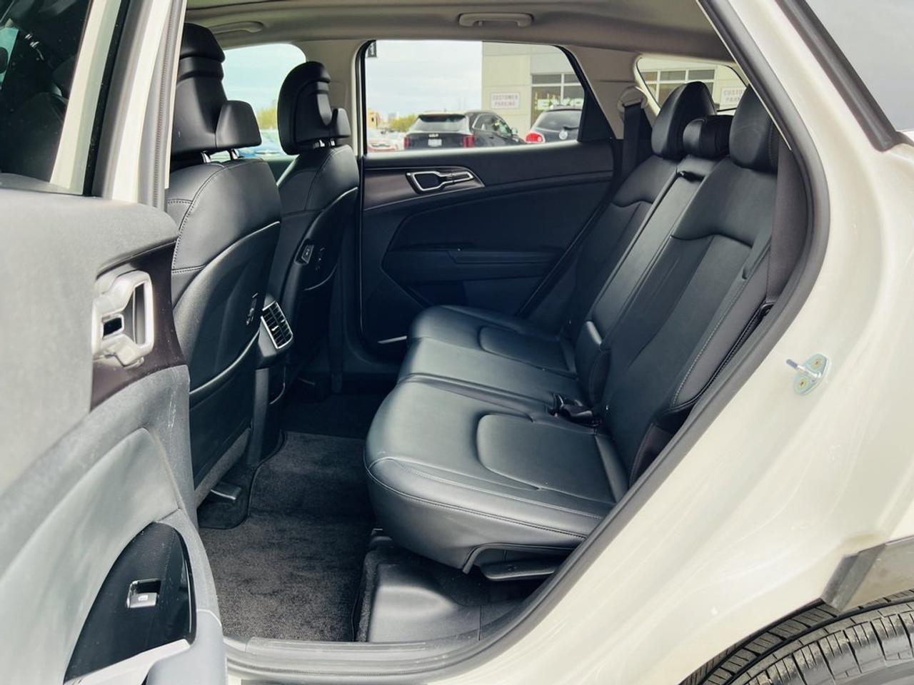 2023 Kia Sportage EX Photo