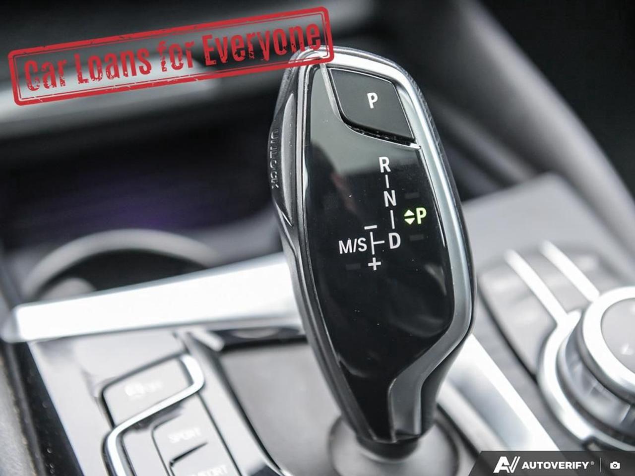 2022 BMW 5 Series 530i xDrive Photo