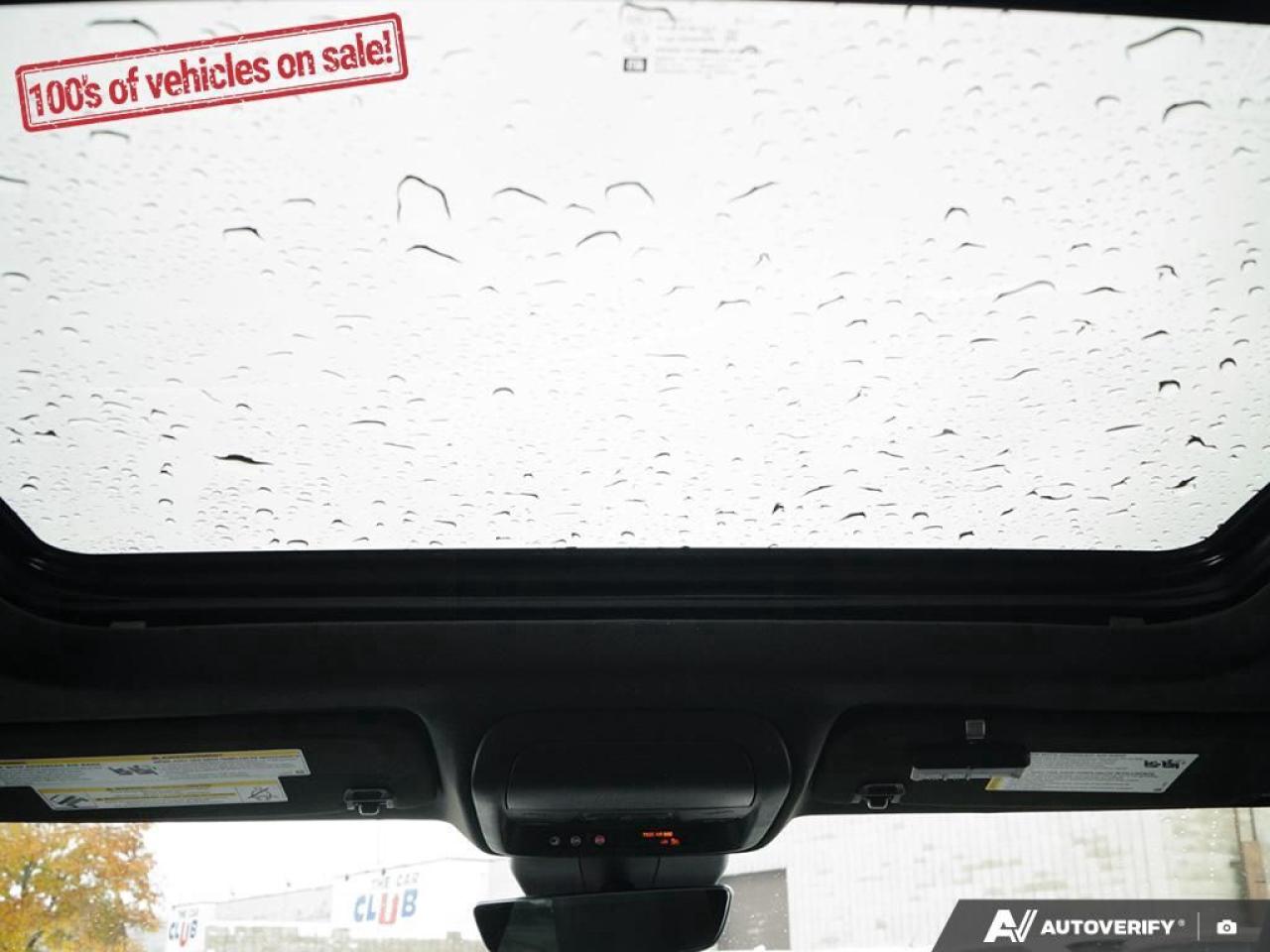 2025 Cadillac XT4 AWD Sport Photo