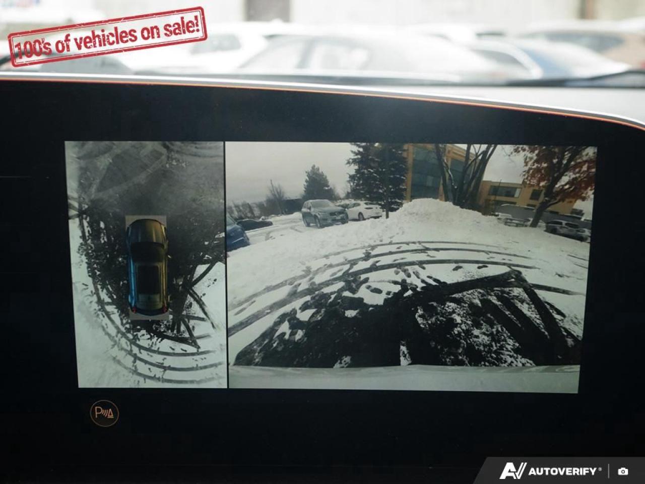 2025 Cadillac XT4 AWD Sport Photo