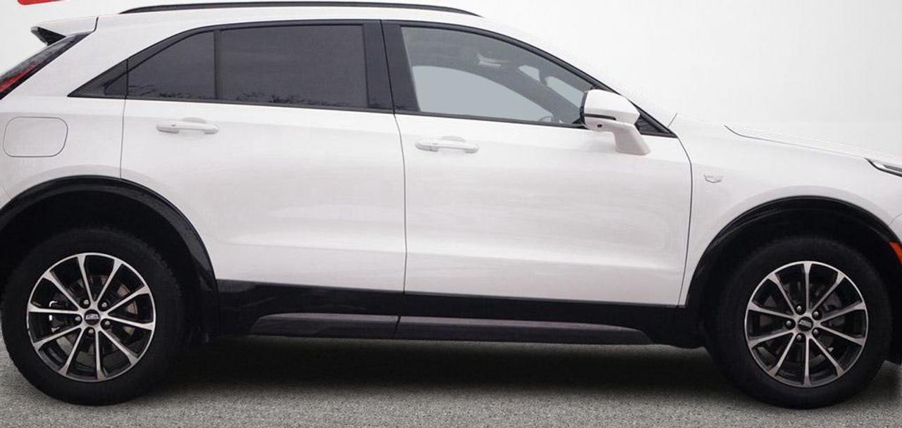 2025 Cadillac XT4 AWD Sport Photo