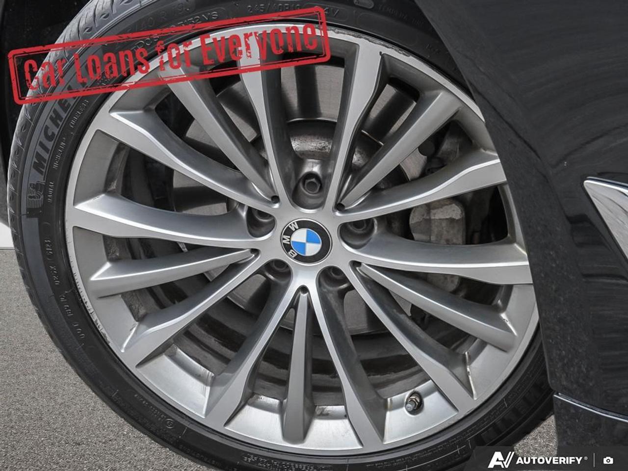 2022 BMW 5 Series 530i xDrive Photo