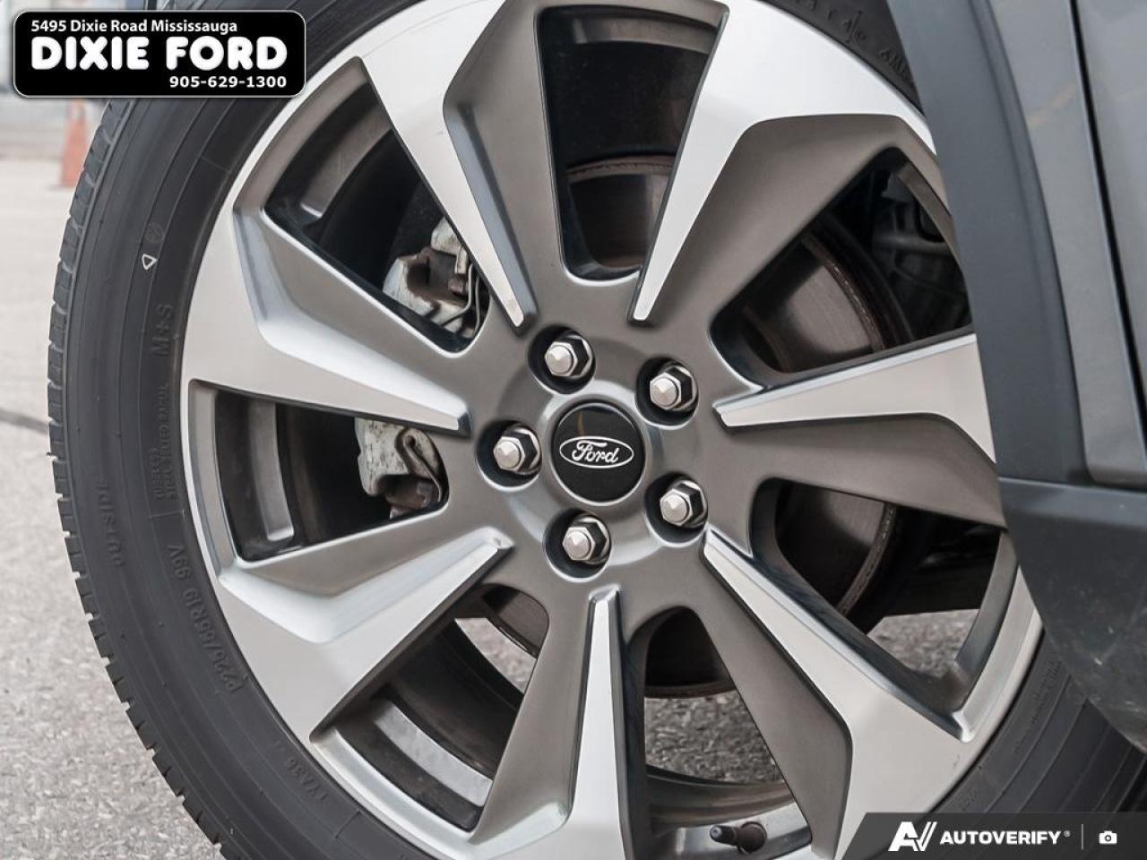 2023 Ford Escape Platinum Photo