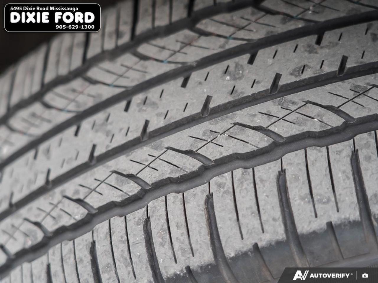 2023 Ford Escape Platinum Photo