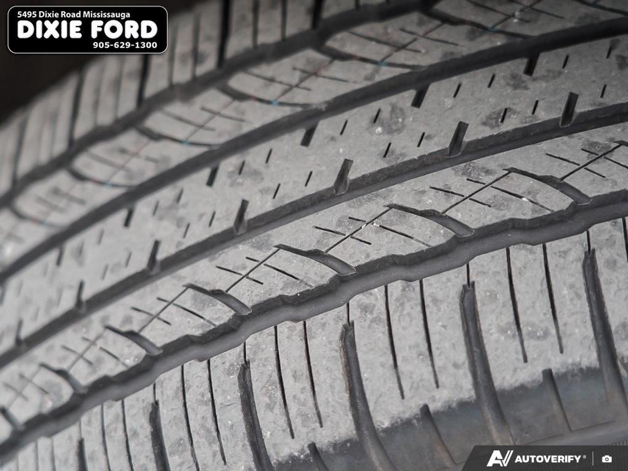 2023 Ford Escape Platinum Photo