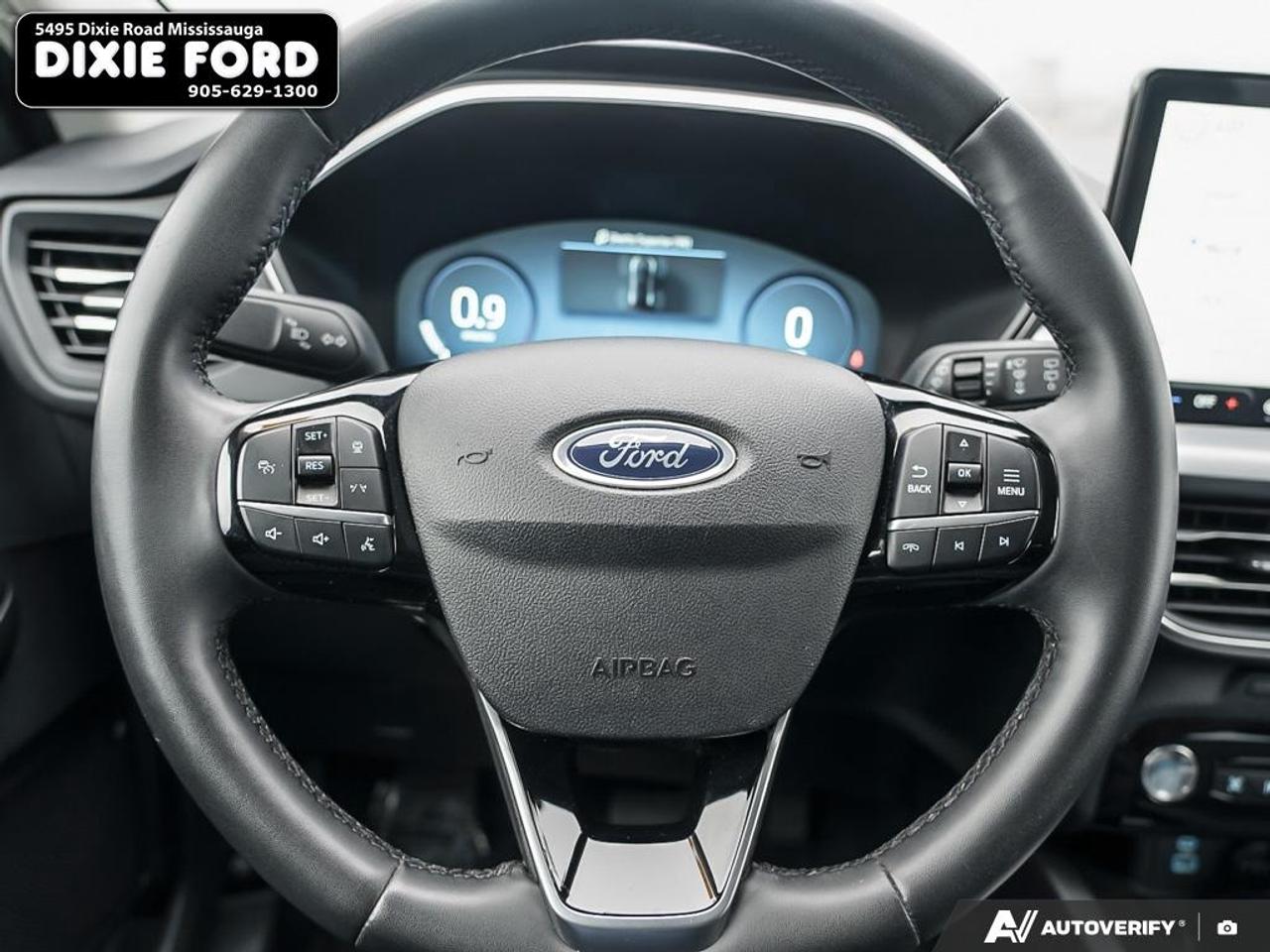 2023 Ford Escape Platinum Photo