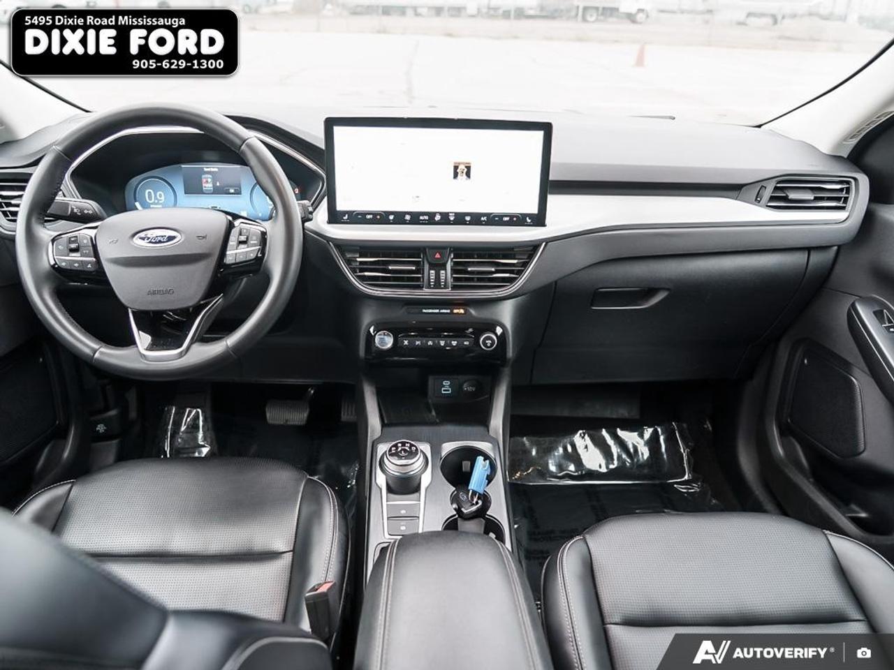 2023 Ford Escape Platinum Photo