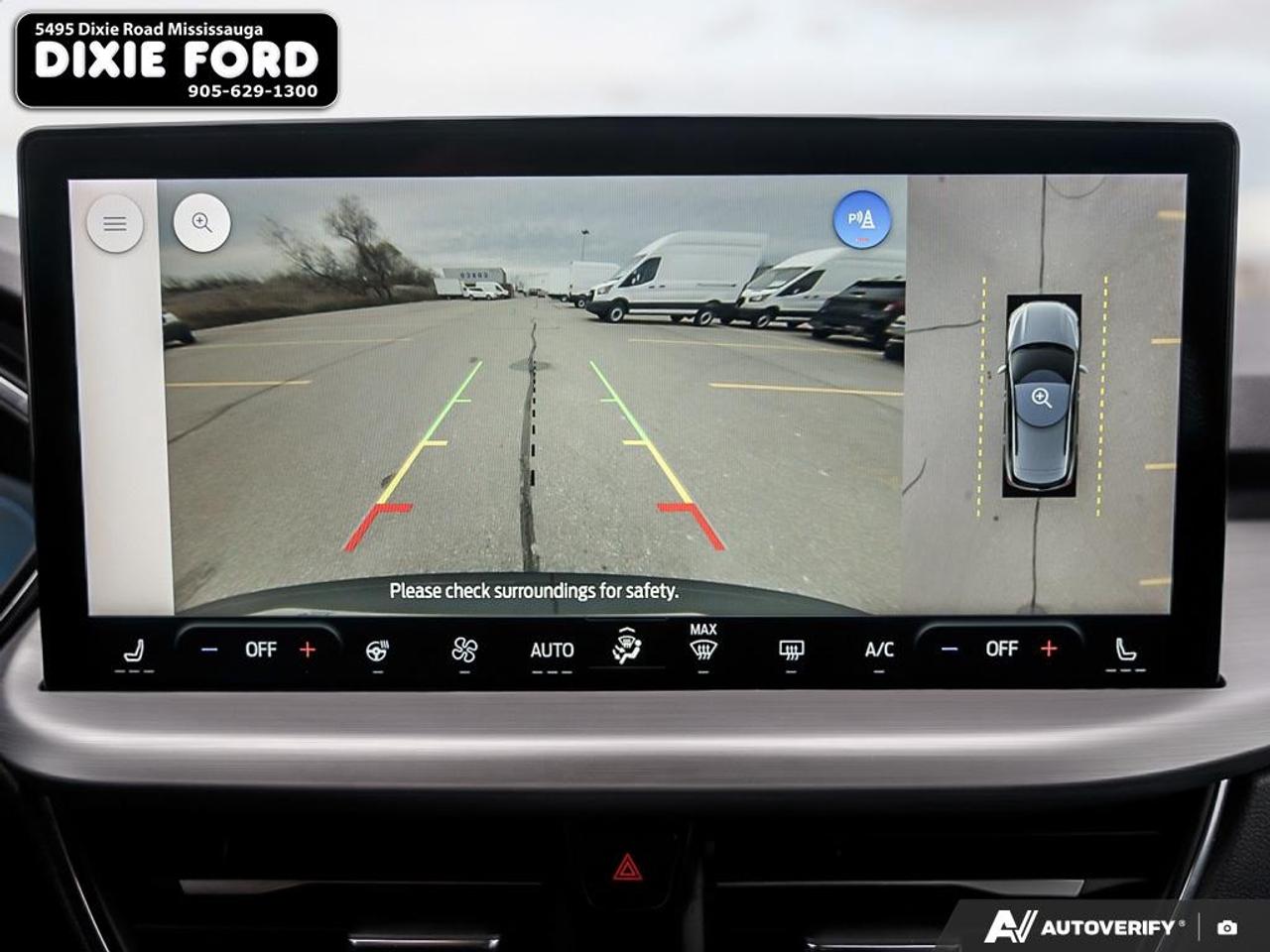 2023 Ford Escape Platinum Photo