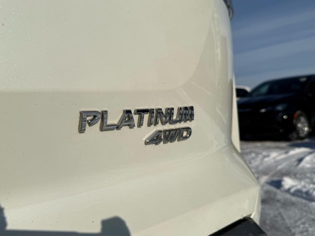 2024 Nissan Pathfinder Platinum  - Cooled Seats Photo