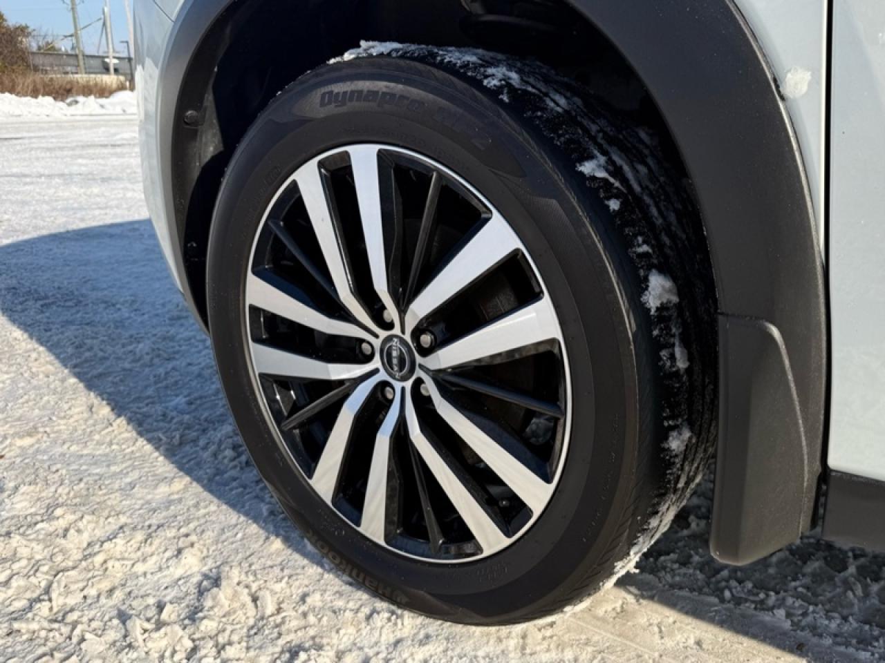 2024 Nissan Pathfinder Platinum  - Cooled Seats Photo