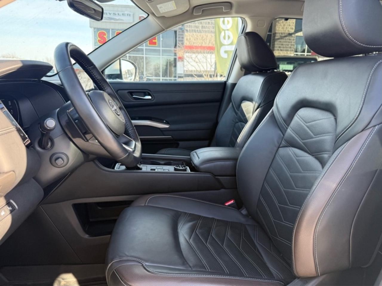 2024 Nissan Pathfinder Platinum  - Cooled Seats Photo