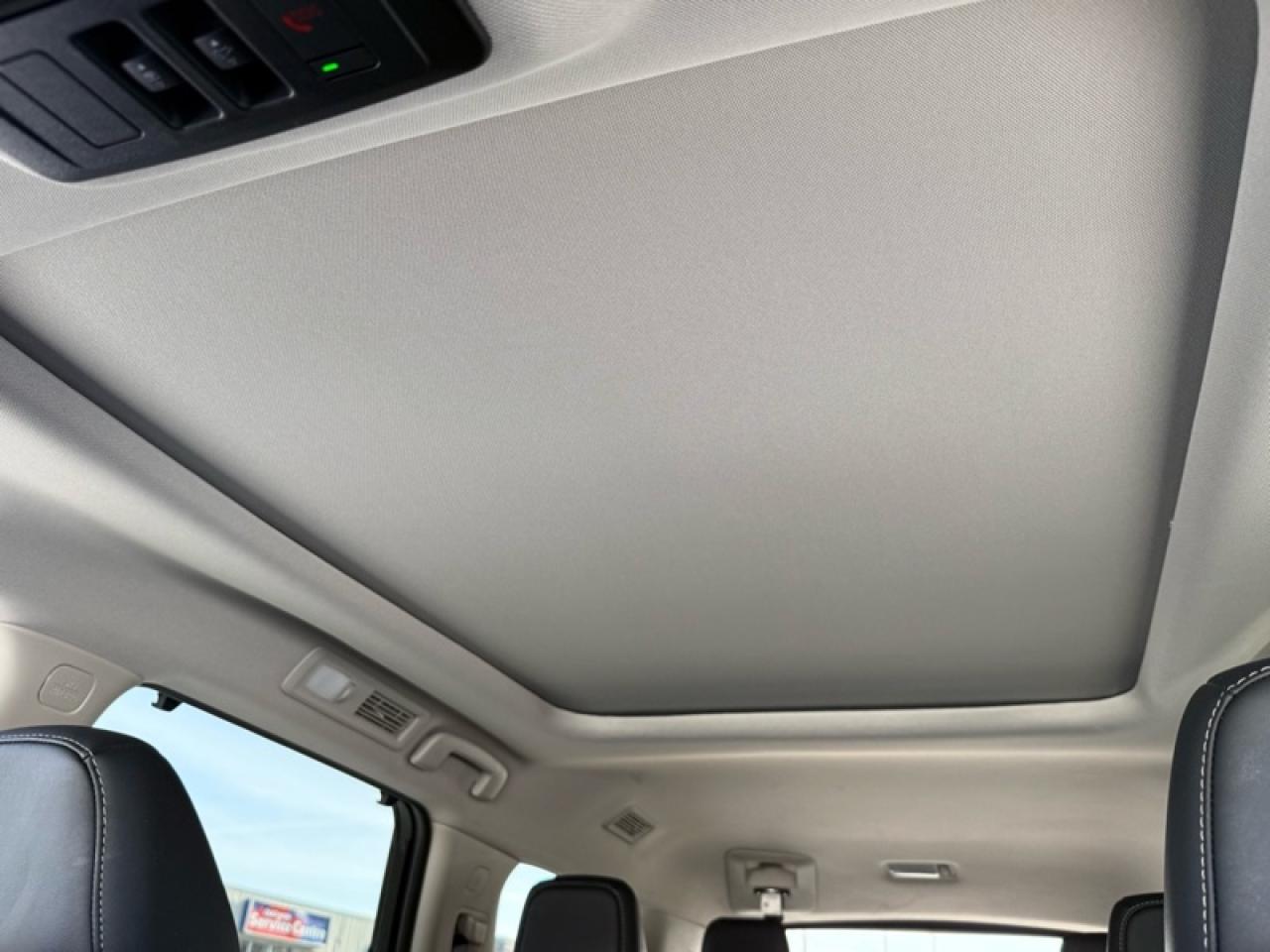 2024 Nissan Pathfinder Platinum  - Cooled Seats Photo