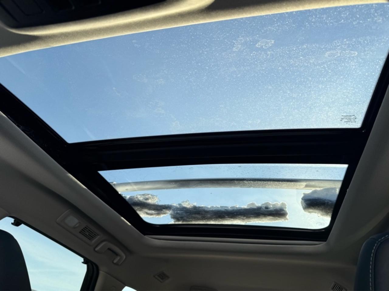 2024 Nissan Pathfinder Platinum  - Cooled Seats Photo