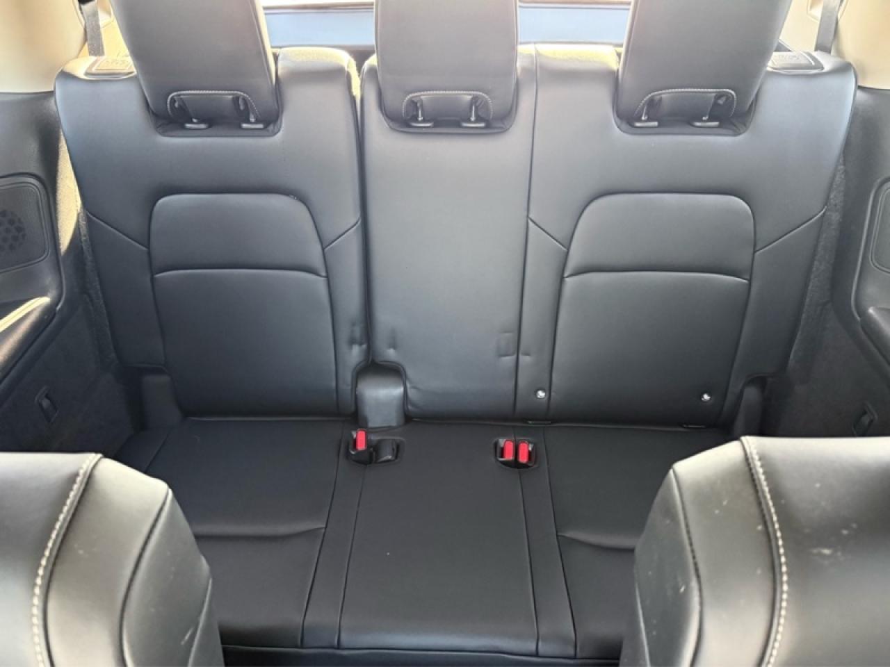 2024 Nissan Pathfinder Platinum  - Cooled Seats Photo