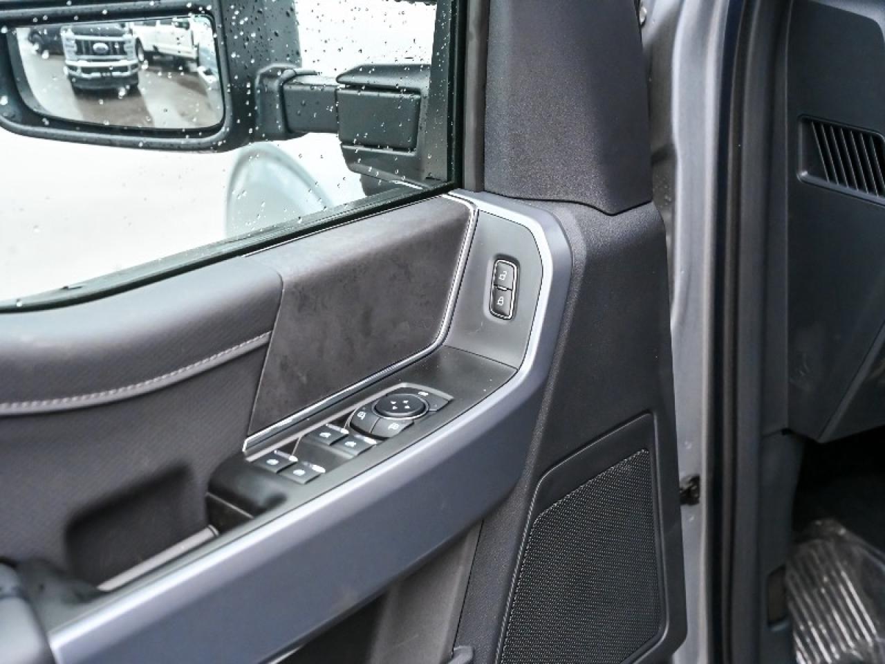 2025 Ford F-150 XLT Photo