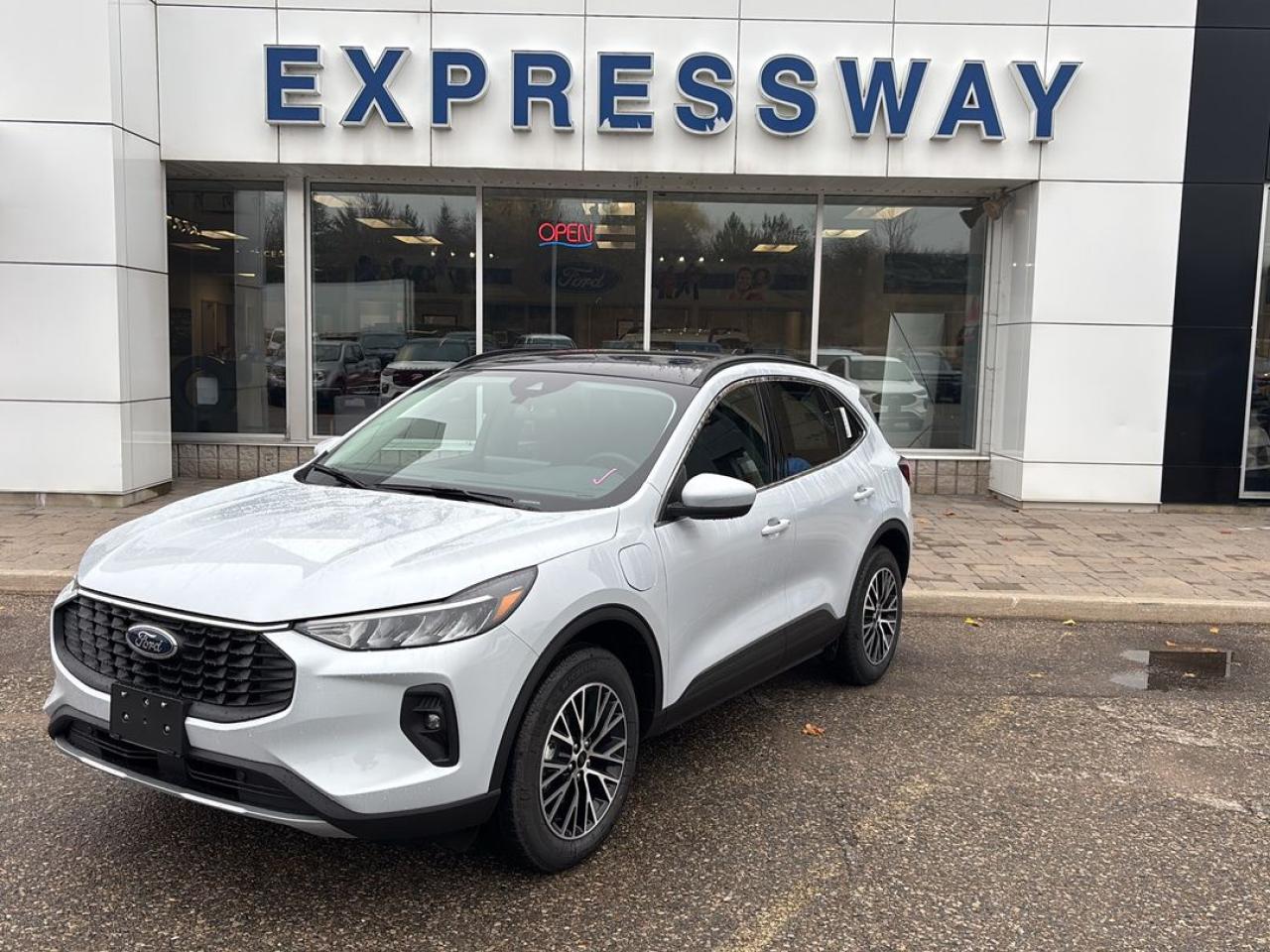 Used 2025 Ford Escape PHEV for sale in Stratford, ON