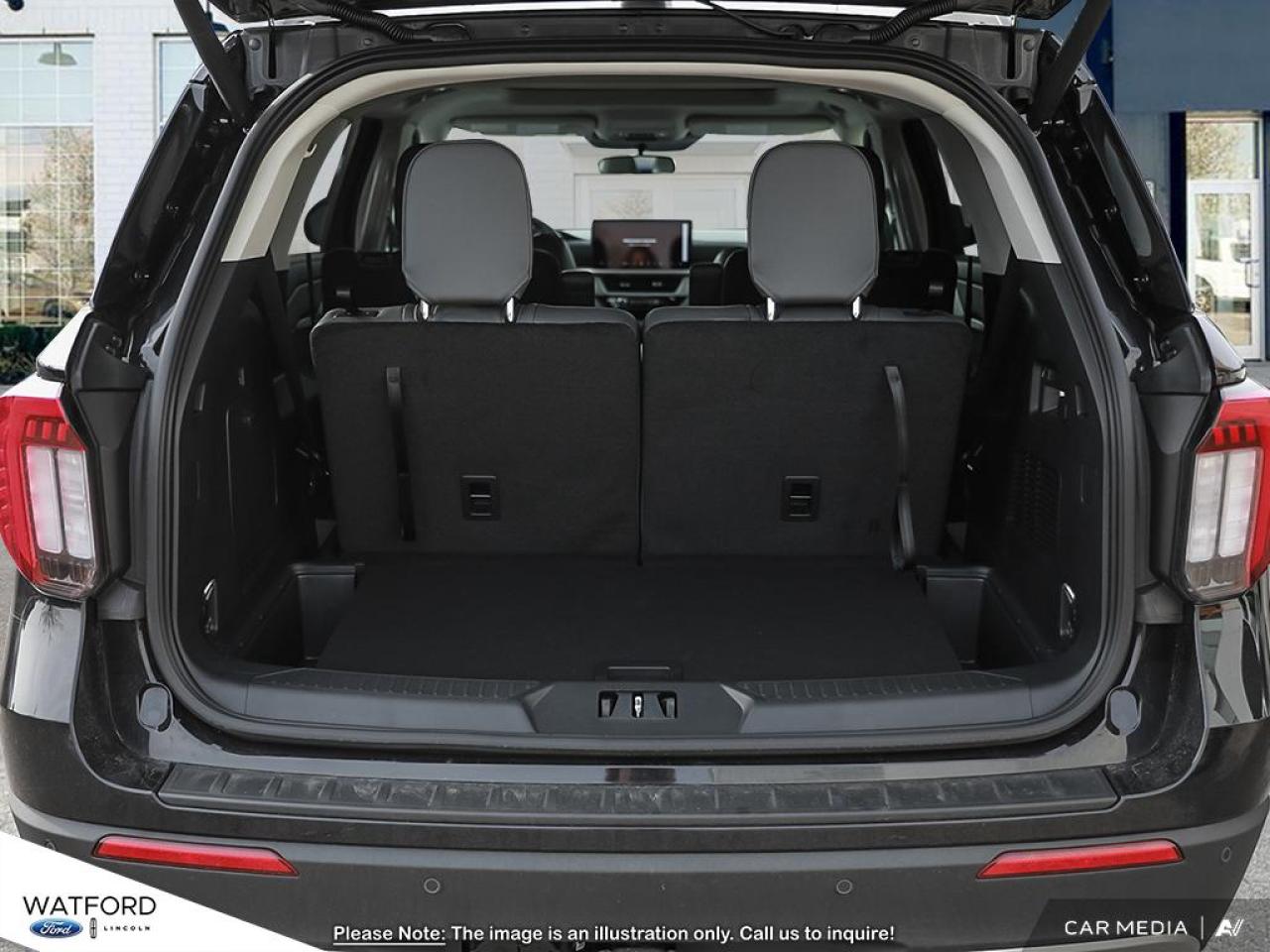 2026 Ford Explorer Active Photo