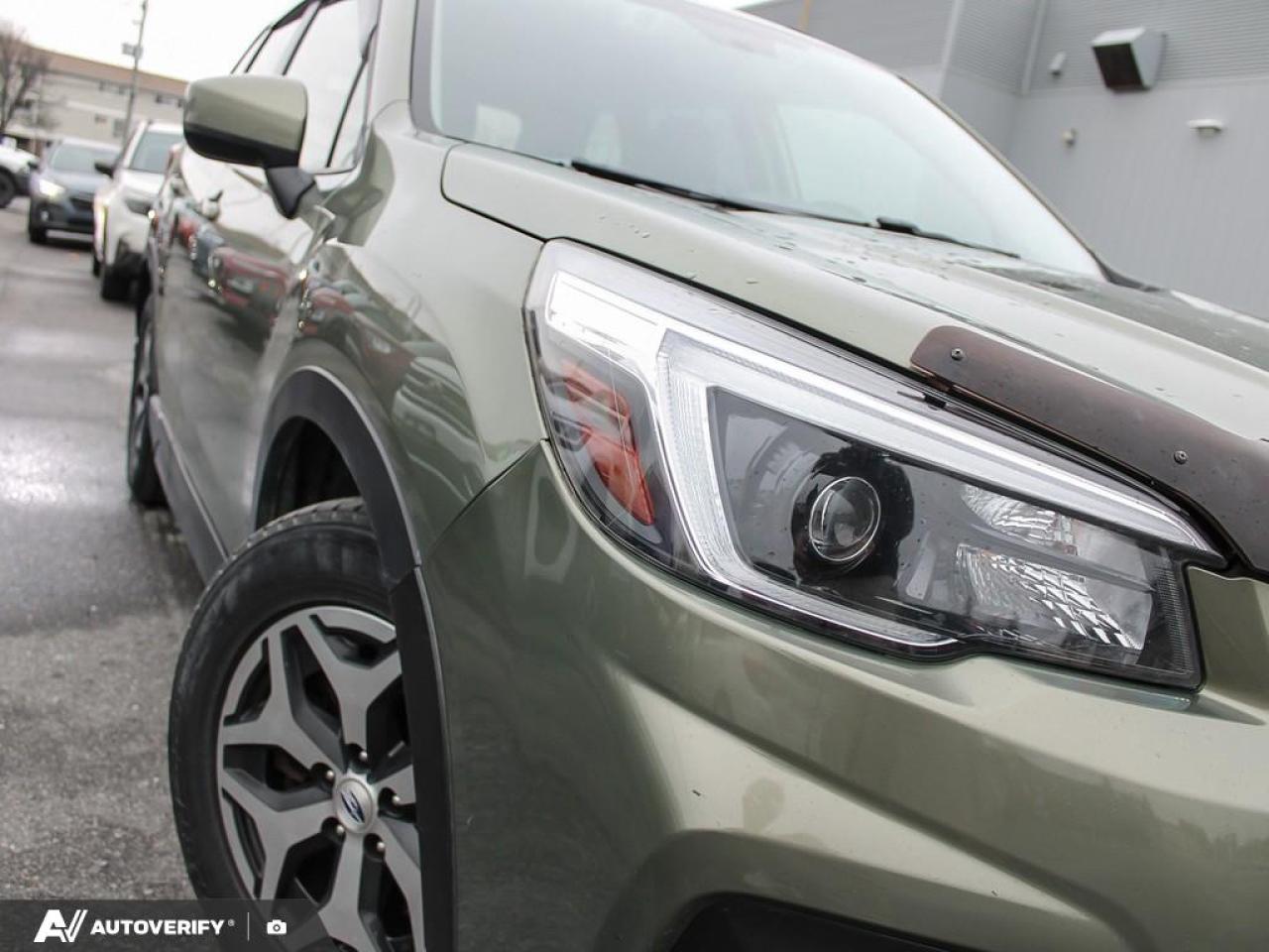 2021 Subaru Forester TOURING Photo