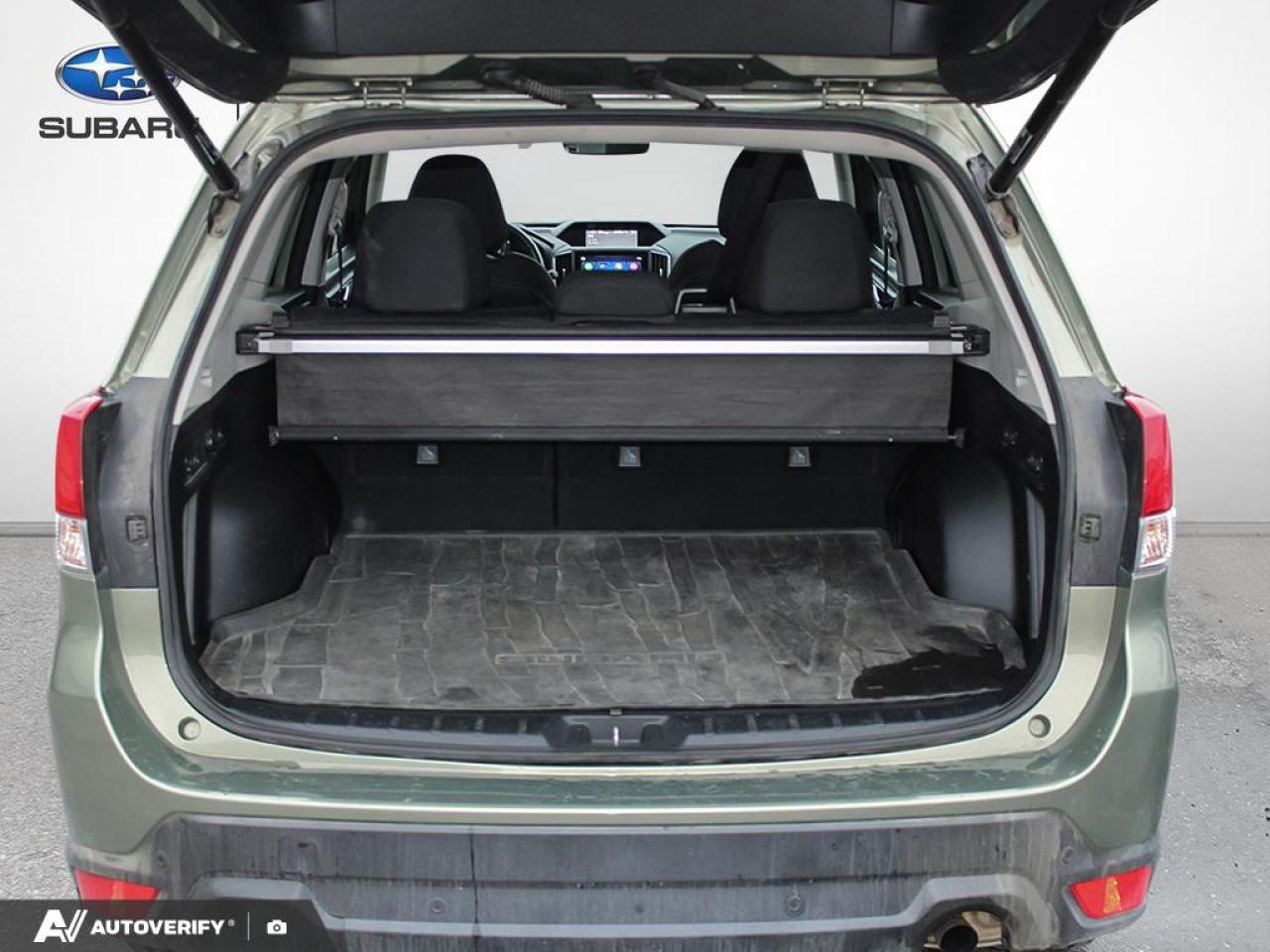 2021 Subaru Forester TOURING Photo