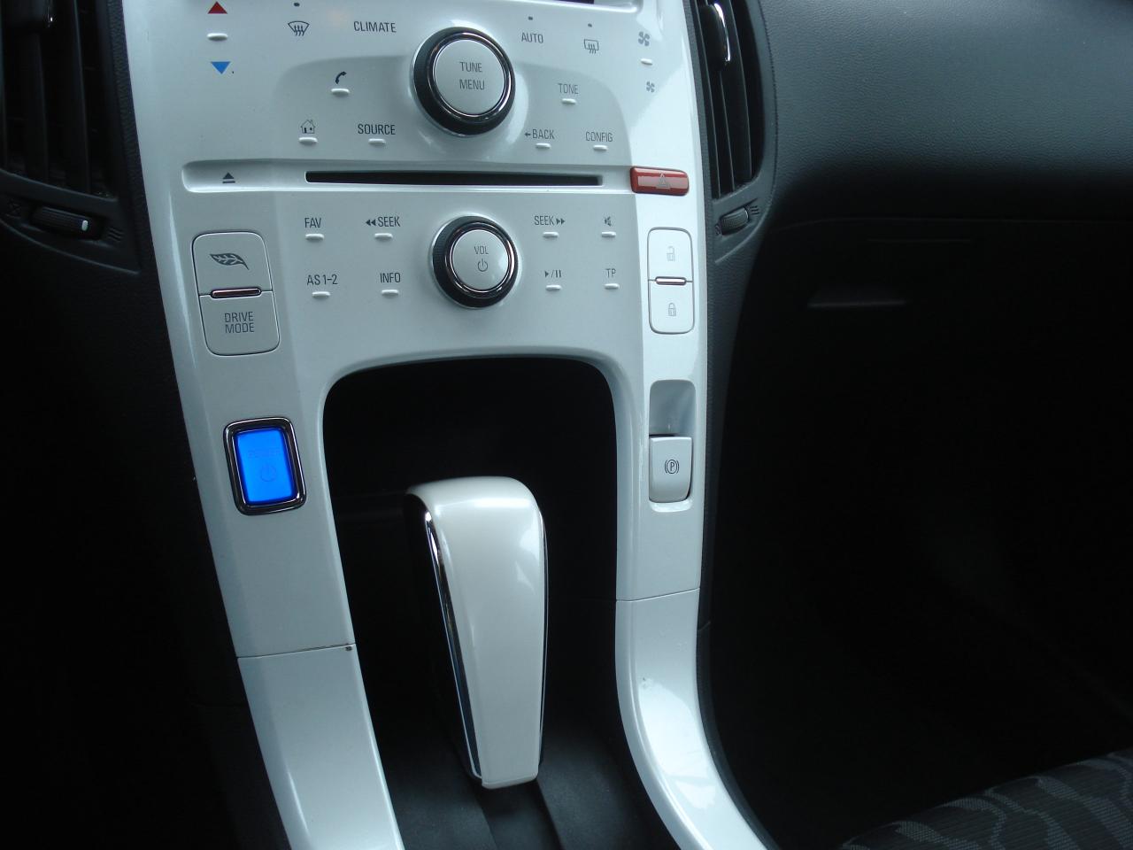 2013 Chevrolet Volt 5dr Hb Photo