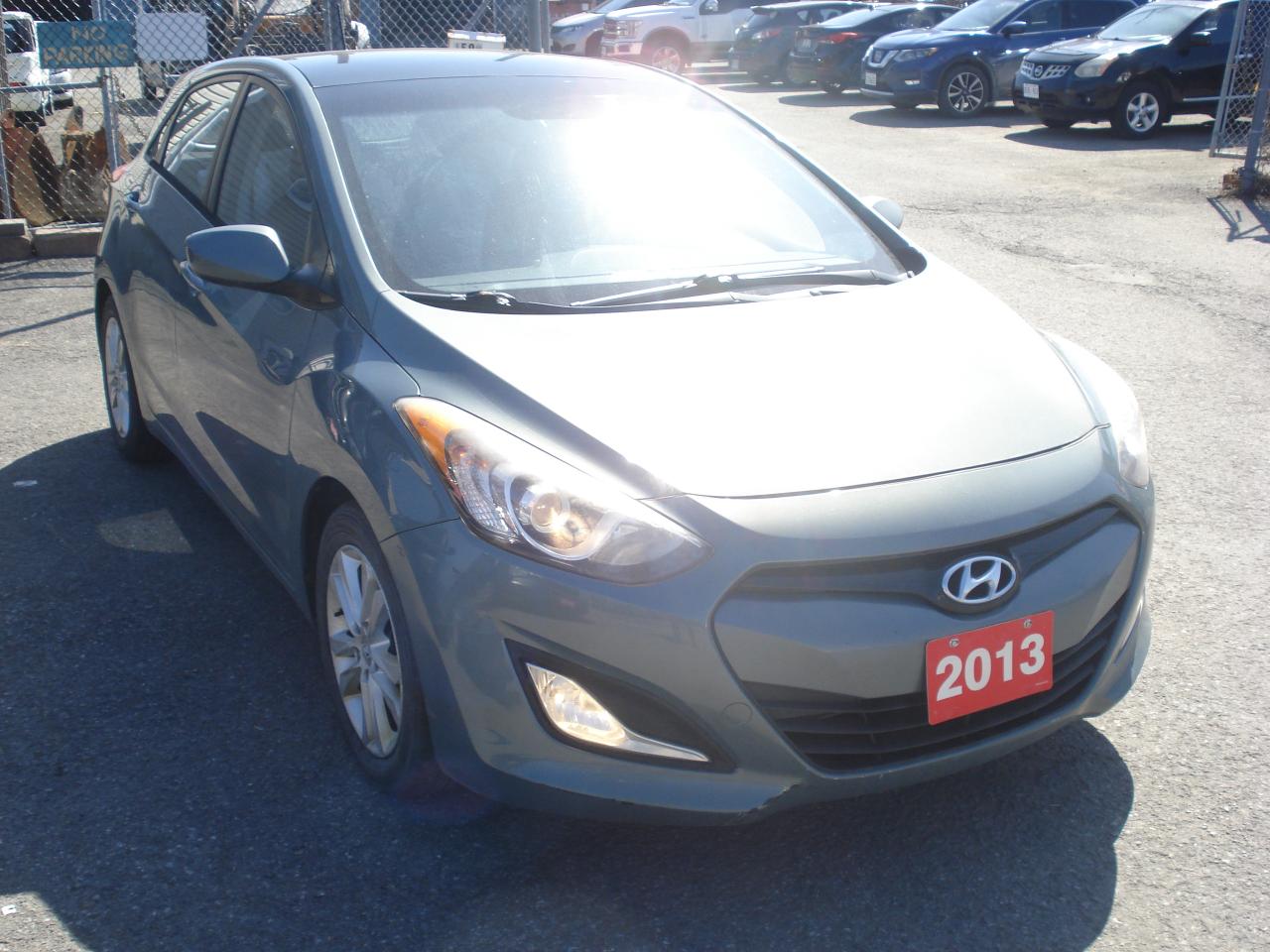 2013 Hyundai Elantra GT 5dr HB Auto GLS *Ltd Avail* Photo
