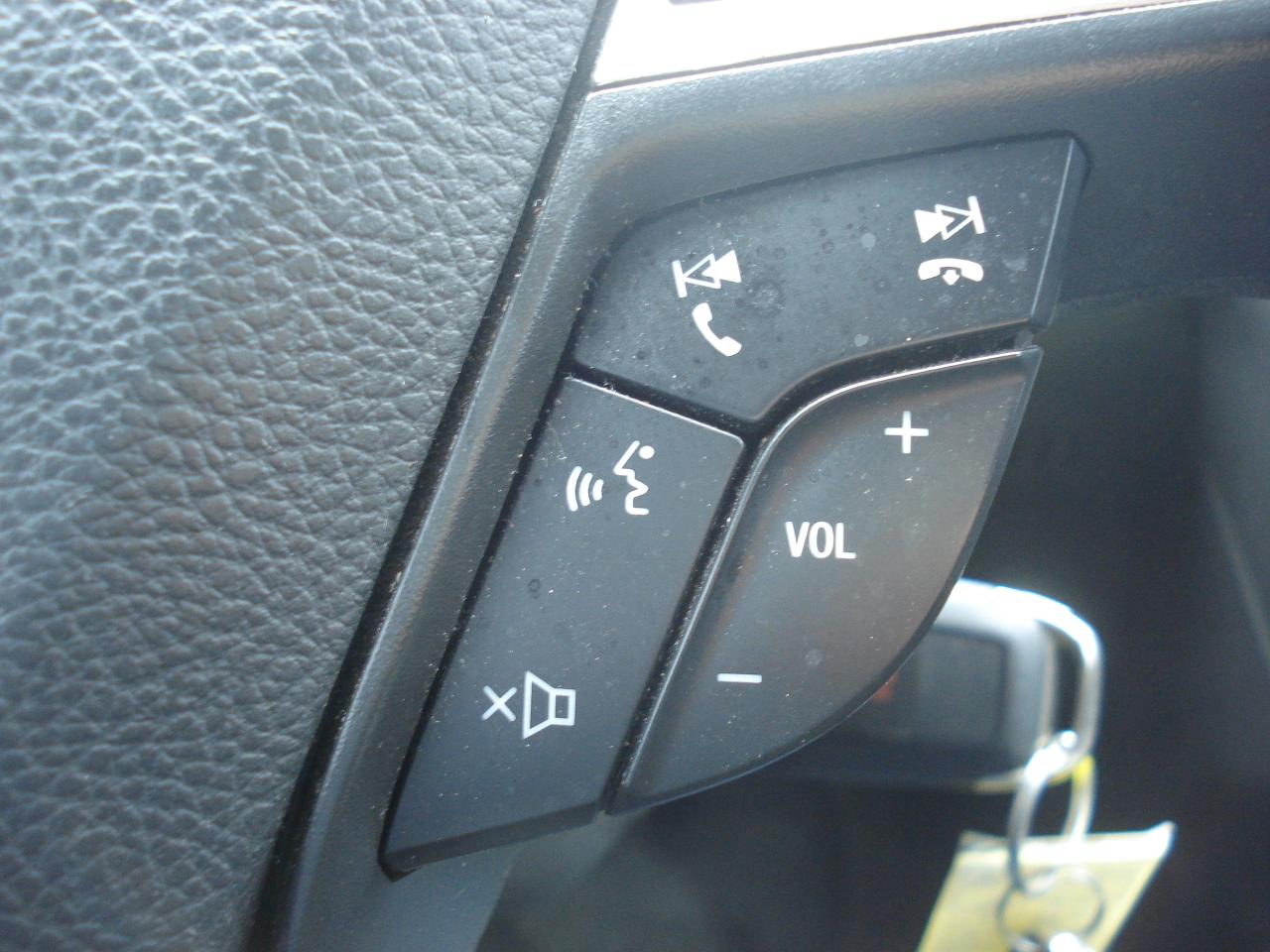 2015 Ford Fusion 4dr Sdn SE FWD Photo